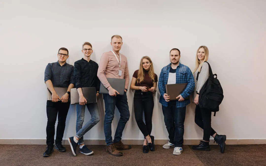 ¿Alguna vez te han descartado de un proceso de reclutamiento de una empresa por ser demasiado joven?