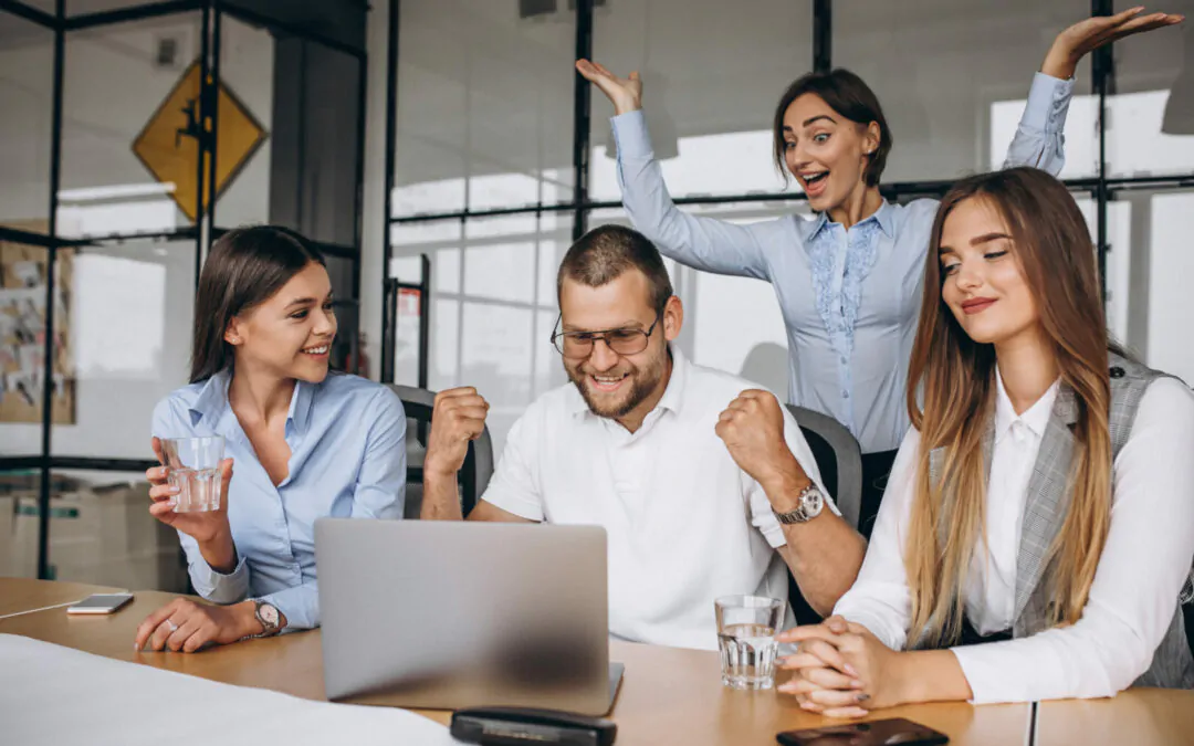 ¿Buscas crear un clima laboral positivo? ¡Haz estos cambios en tu organización!