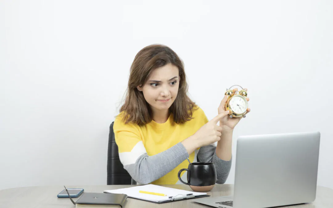 Los desafíos de pagar horas extra en corporativos 